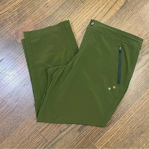 Title Nine Cropped Hiking Trail Capri Pants Green Woman size 6 - Picture 3 of 8